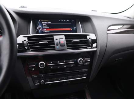 BMW - X3