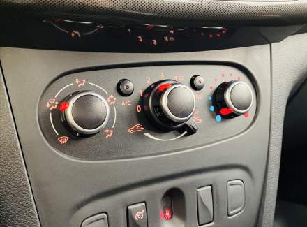 Dacia - Sandero