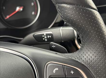 Mercedes-Benz - GLC
