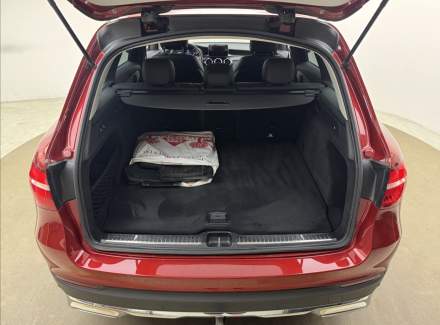 Mercedes-Benz - GLC
