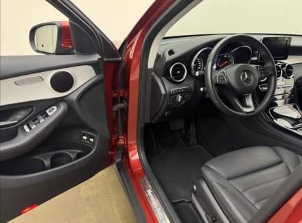 Mercedes-Benz - GLC
