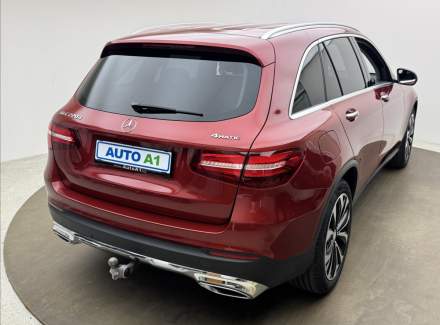 Mercedes-Benz - GLC