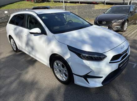 Kia - Cee'd