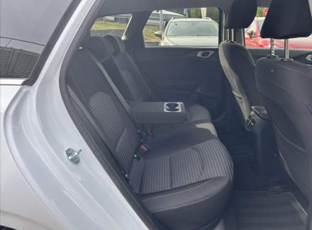Kia - Cee'd