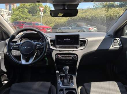 Kia - Cee'd