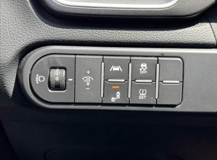 Kia - Cee'd