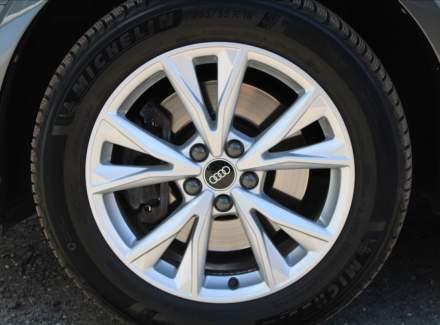 Audi - Q3