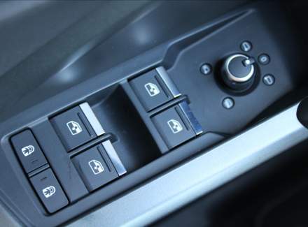 Audi - Q3