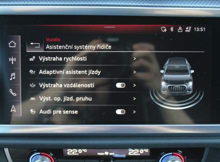 Audi - Q3