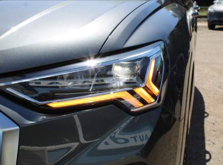 Audi - Q3