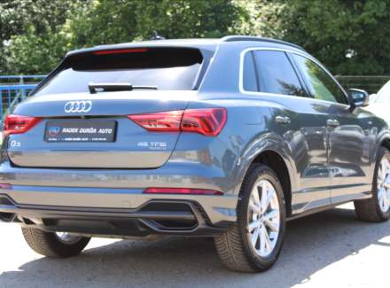 Audi - Q3