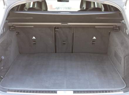 Mercedes-Benz - E-class