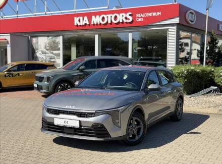 Kia - K4
