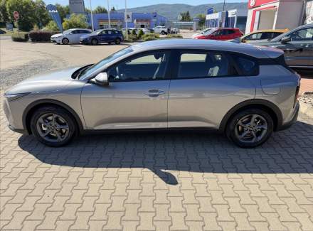 Kia - K4