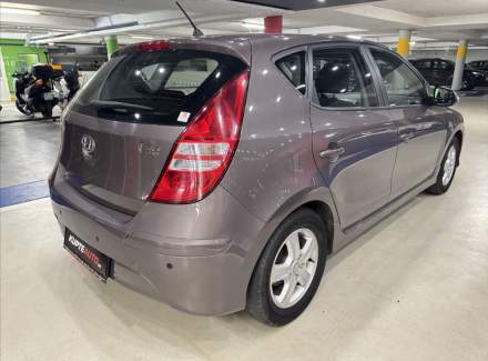 Hyundai - i30