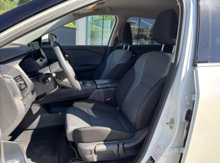 Nissan - X-Trail