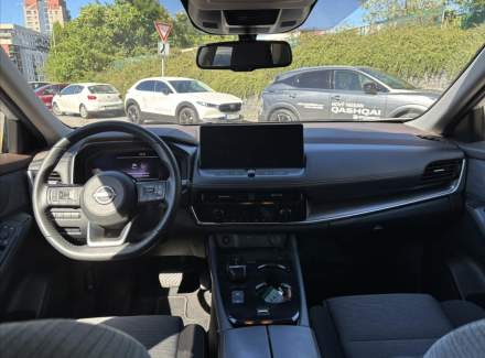 Nissan - X-Trail
