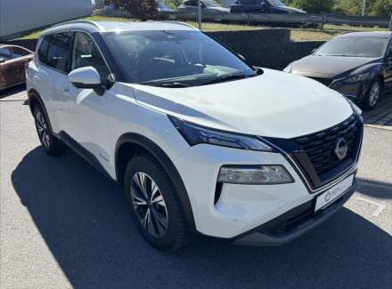Nissan - X-Trail