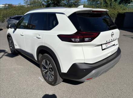 Nissan - X-Trail