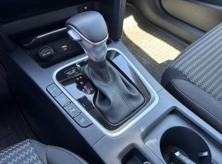Kia - Cee'd