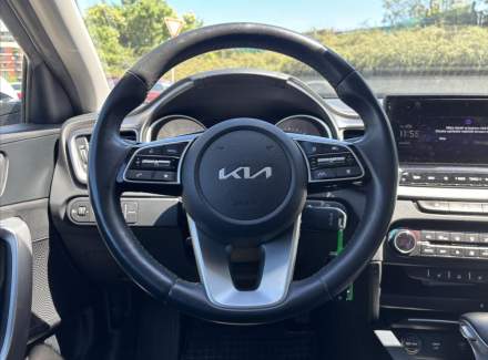 Kia - Cee'd