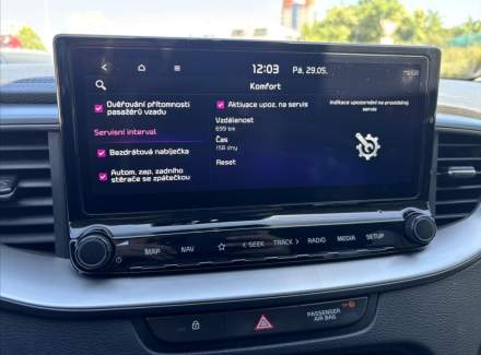Kia - Cee'd