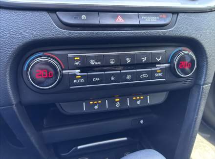 Kia - Cee'd