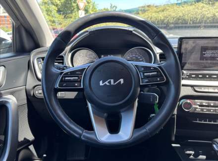 Kia - Cee'd