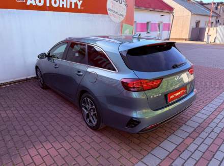 Kia - Cee'd