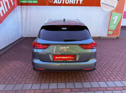 Kia - Cee'd