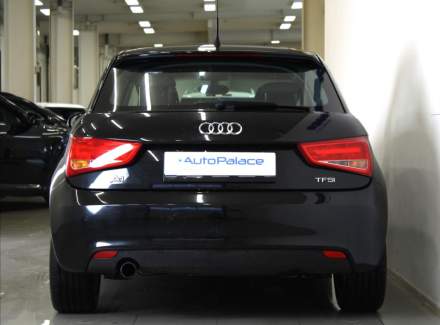 Audi - A1