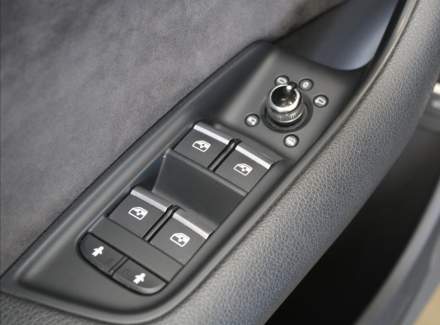 Audi - Q7