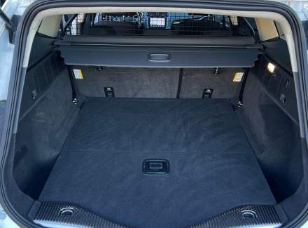 Ford - Mondeo