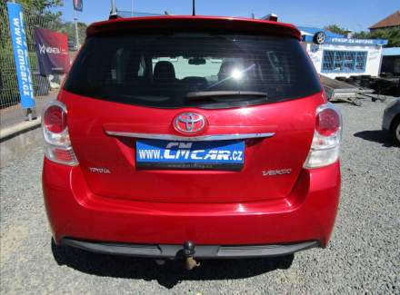 Toyota - Verso