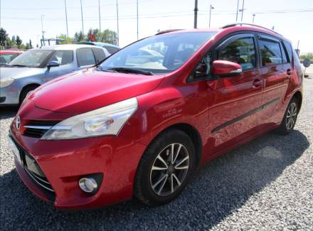 Toyota - Verso