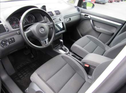Volkswagen - Touran