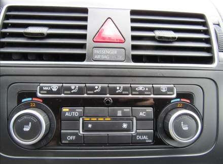 Volkswagen - Touran