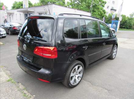 Volkswagen - Touran