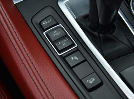BMW - X6