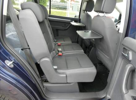 Volkswagen - Touran