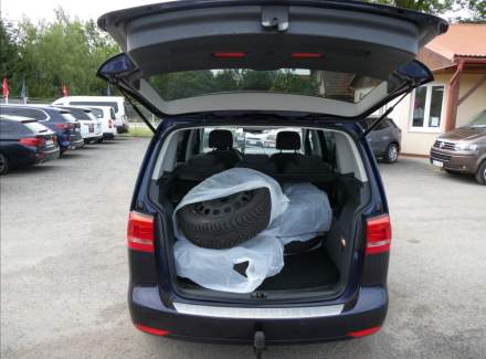 Volkswagen - Touran