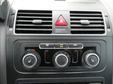 Volkswagen - Touran