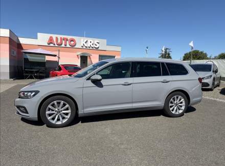 Volkswagen - Passat