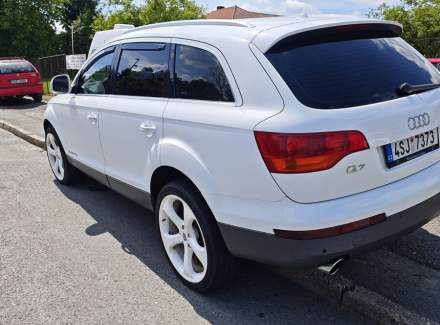 Audi - Q7