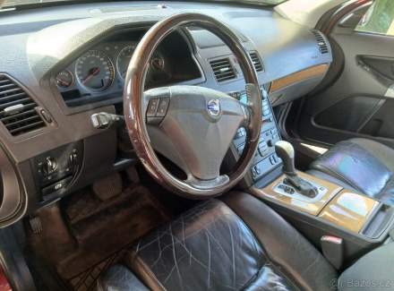 Volvo - XC90