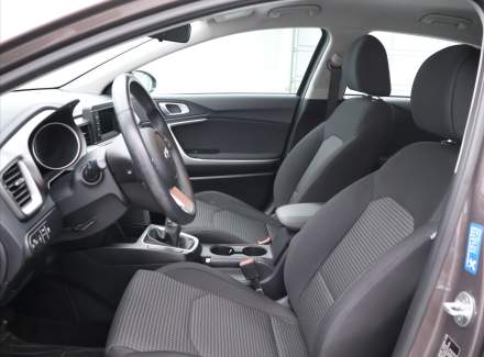 Kia - Cee'd