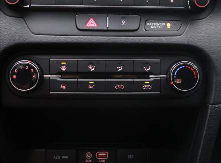 Kia - Cee'd
