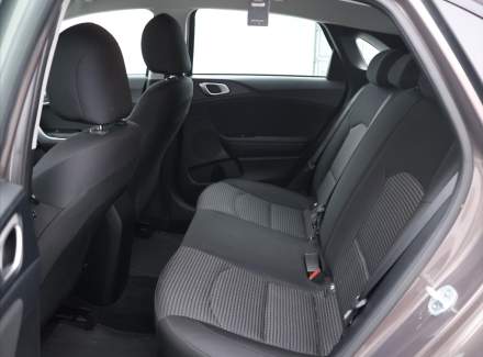 Kia - Cee'd