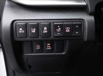 Mitsubishi - Eclipse Cross