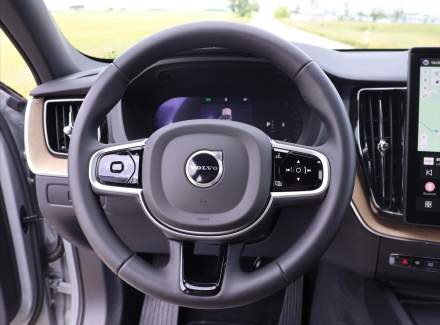 Volvo - XC60